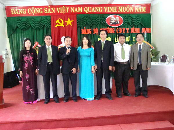Ban chấp hành Đảng bộ nhà trường Lần thứ I (Nhiệm kỳ 2010 - 2015)